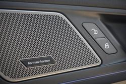 2025 BMW X1 xDrive20i