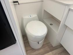 2025 New Age Caravans Manta Ray Mr16er Escape