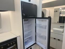 2025 New Age Caravans Manta Ray Mr16er Escape