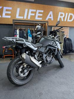 2025 BMW Motorrad G 310 GS Cosmic Black 3
