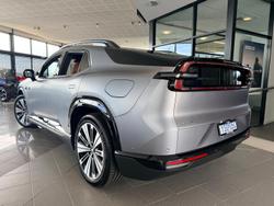 2025 Deepal E07 Performance