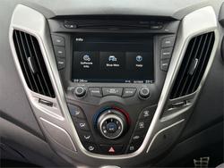 2015 HYUNDAI VELOSTER