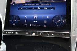 2024 Mercedes-Benz GLC-Class GLC300