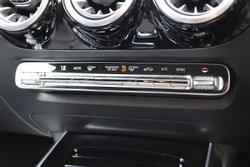 2025 Mercedes-Benz GLA-Class GLA200