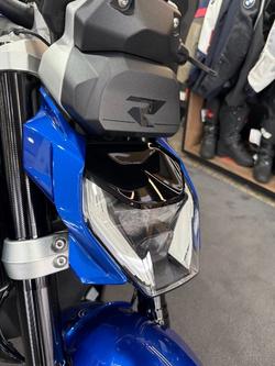 2025 BMW Motorrad R 1300 R EXCLUSIVE RACINGBLUE METALLIC