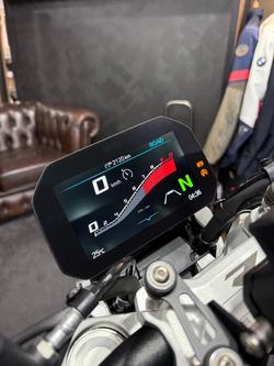 2025 BMW Motorrad R 1300 R EXCLUSIVE RACINGBLUE METALLIC