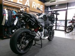 2024 BMW Motorrad F 900 XR TRIPLE BLACK BLACK STORM METALLIC