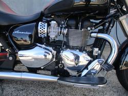 2016 Triumph AMERICA BLACK