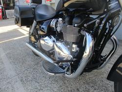 2016 Triumph AMERICA BLACK