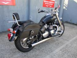 2016 Triumph AMERICA BLACK