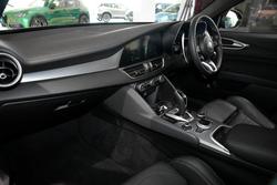 2023 Alfa Romeo Giulia Veloce