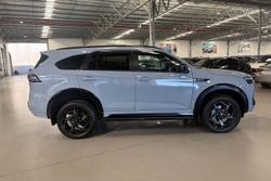 2025 Isuzu MU-X X-TERRAIN