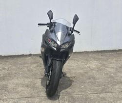 2021 Kawasaki Ninja 650 ABS Ninja Silver