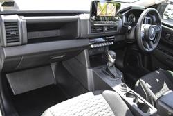 2025 Mitsubishi Triton GLX MV MY25 4X4 Dual Range White