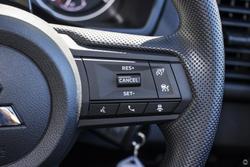 2025 Mitsubishi Triton GLX MV MY25 4X4 Dual Range White