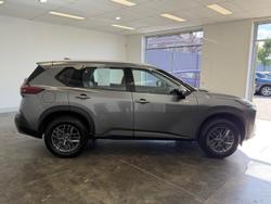 2025 Nissan X-TRAIL ST