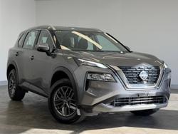2025 Nissan X-TRAIL ST