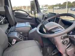 2025 Isuzu F Series 260-300