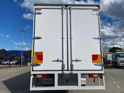 2025 Isuzu F Series 260-300