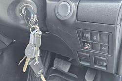 2023 Toyota Hilux SR