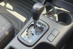 2023 Toyota Hilux SR