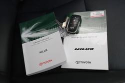 2020 Toyota Hilux SR5