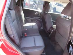 2023 Mitsubishi Outlander ES