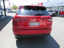 2023 Mitsubishi Outlander ES