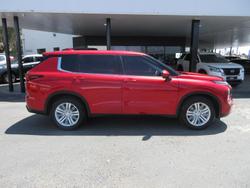 2023 Mitsubishi Outlander ES