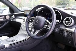 2021 Mercedes-Benz GLC-Class GLC300