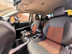 2019 Nissan Navara N-TREK