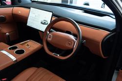 2025 Deepal E07 Performance