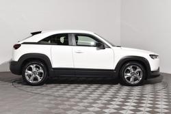 2022 Mazda MX-30 G20e Evolve