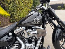 2016 HARLEY-DAVIDSON FXSB SOFTAIL BREAKOUT