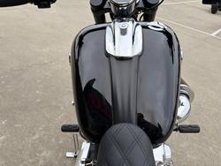 2016 HARLEY-DAVIDSON FXSB SOFTAIL BREAKOUT