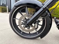 2016 HARLEY-DAVIDSON FXSB SOFTAIL BREAKOUT