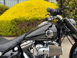 2016 HARLEY-DAVIDSON FXSB SOFTAIL BREAKOUT