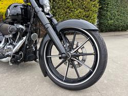 2016 HARLEY-DAVIDSON FXSB SOFTAIL BREAKOUT