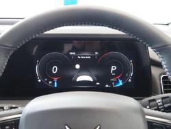 2025 Mahindra XUV700 AX7L