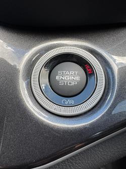 2022 Jeep Grand Cherokee Night Eagle