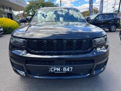 2022 Jeep Grand Cherokee Night Eagle