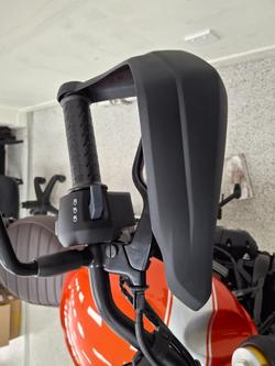 2026 Triumph 2026 Triumph 400CC SCRAMBLER 400 X Road MATT BAJA ORANGE