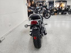 2026 Triumph BONNEVILLE SPEEDMASTER BLACK/WHIT