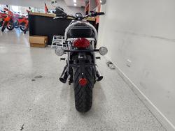 2026 Triumph BONNEVILLE SPEEDMASTER BLACK/WHIT