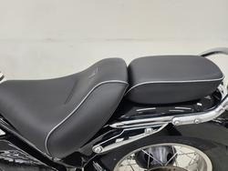 2026 Triumph BONNEVILLE SPEEDMASTER BLACK/WHIT