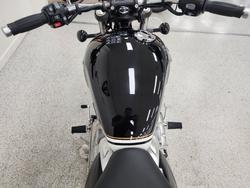 2026 Triumph BONNEVILLE SPEEDMASTER BLACK/WHIT