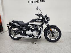 2026 Triumph BONNEVILLE SPEEDMASTER BLACK/WHIT
