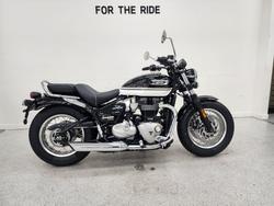 2026 Triumph BONNEVILLE SPEEDMASTER BLACK/WHIT