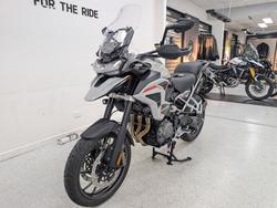 2026 Triumph TIGER 1200 GT PRO ALPINE SNOWDONIA WHITE
