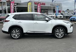 2025 Nissan X-TRAIL TI-L E-POWER